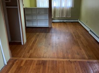 23 Lake Rd, Huntington Station, NY 11746