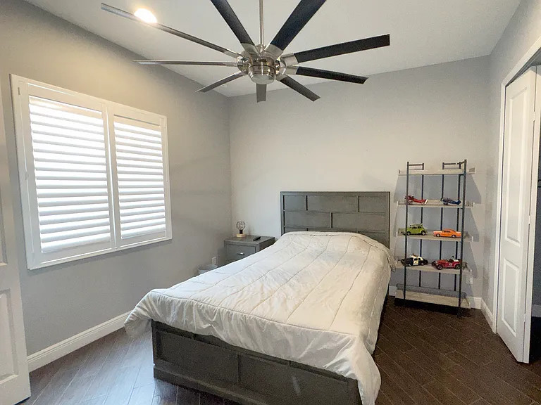 540 Regatta Way — Photo 27