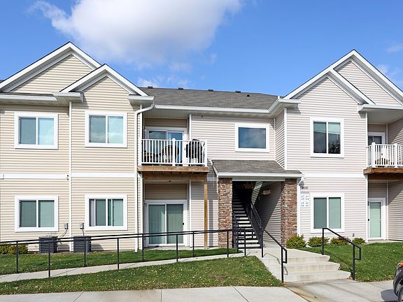 2nd image of 8601 Westown Pkwy #9c8059834