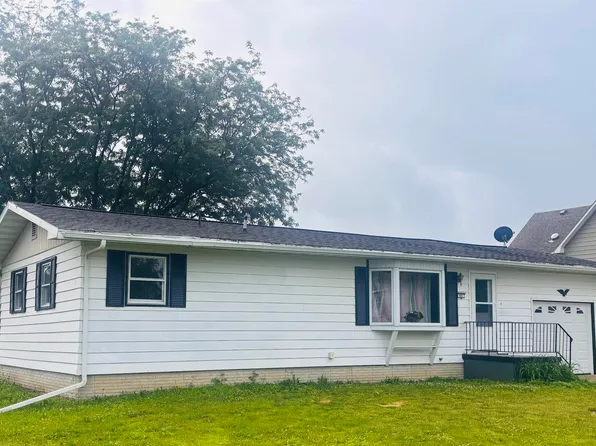 407 Dewey Ave, Donnellson, IA 52625