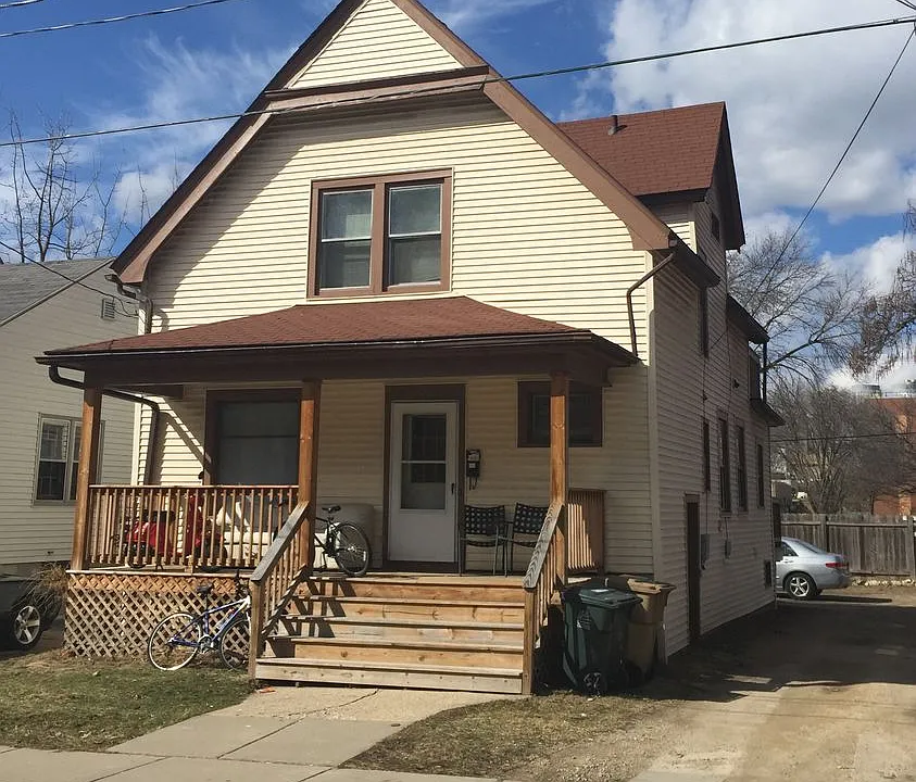 1120 Bowen Ct