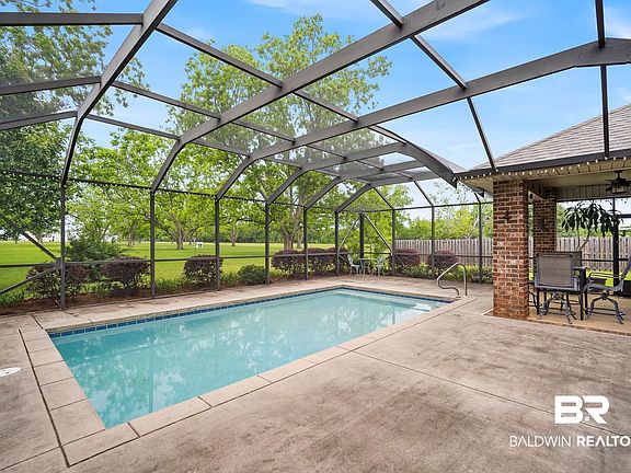 3rd image of 24159 Limerick Ln