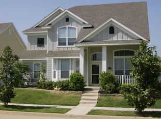 1513 Oakcrest Dr, Aubrey, TX 76227