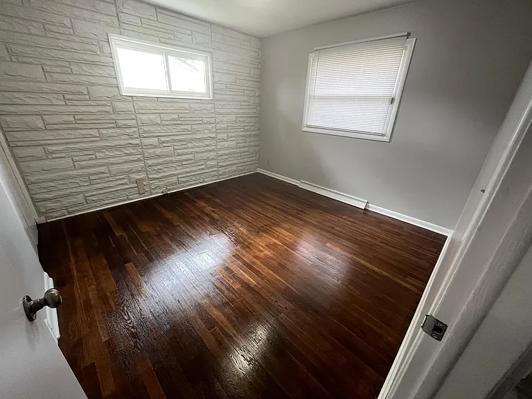 424 Archdale Ave — Photo 10