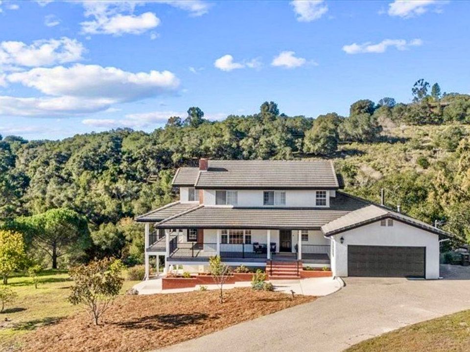 2400 sq/ft, 3 bedroom, 2 1/2 bath house with two car garage and wrap around covered porch.