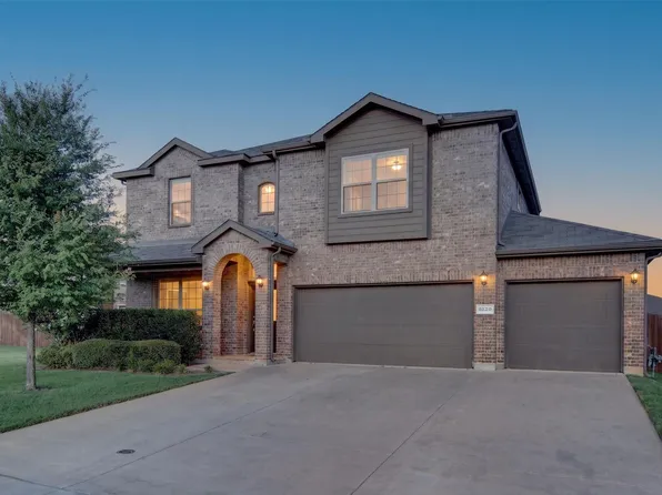 1220 Beestone Dr, Saginaw, TX 76131