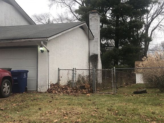 2nd image of 1746 Blue Ash Pl