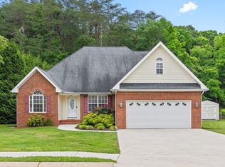 12198 Tobacco Rd, Soddy Daisy, TN 37379