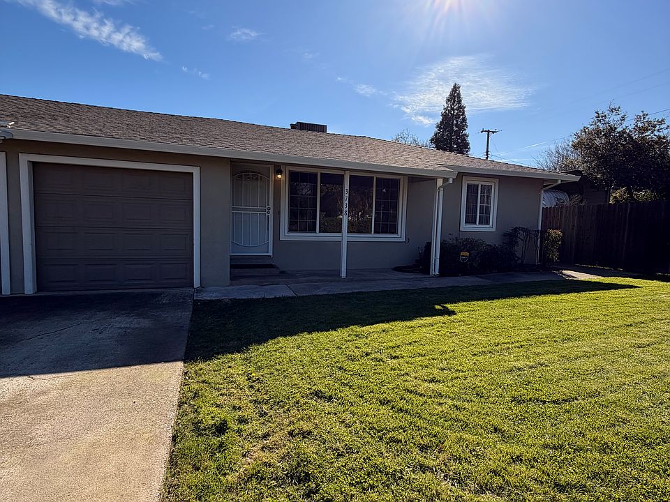 1st image of 3738 Arden Way