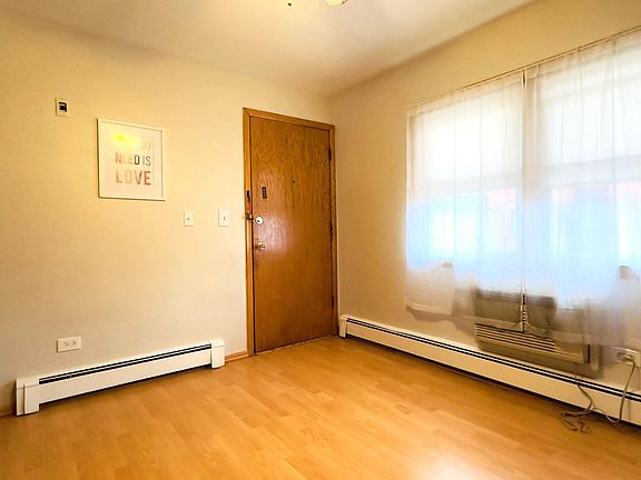 3rd image of 4930 N Lester Ave APT 3C