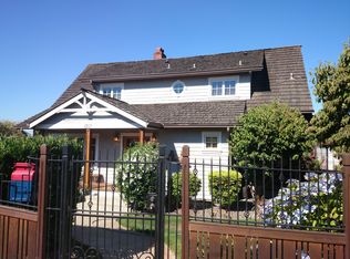 6927 38th Ave SW, Seattle, WA 98126