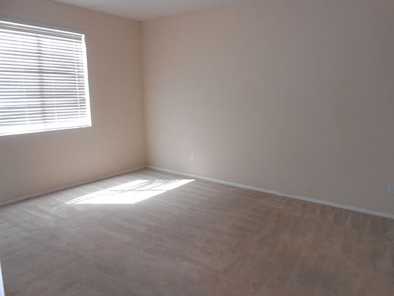 5th image of 8845 Winter Sky Ave