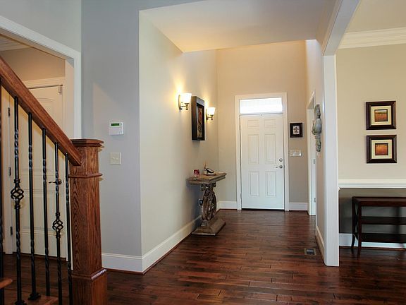 3rd image of 3209 Southwood Manor Ct
