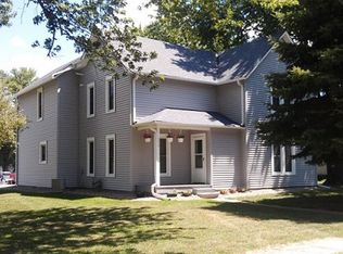516 N 3rd Ave, Logan, IA 51546