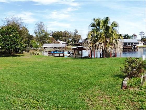 1st image of 2748 Palm Acres Dr