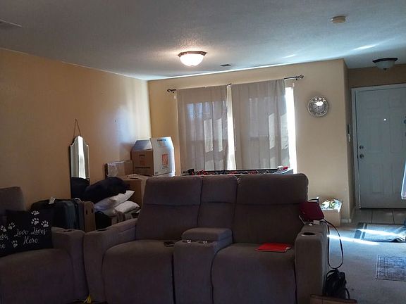 3rd image of 5714 Quay Dr NE