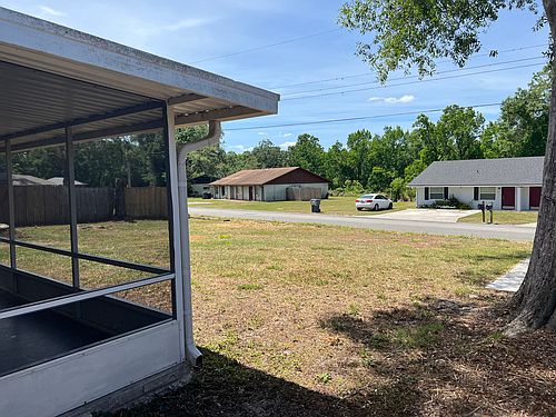 4th image of 4639 San Antonio Dr