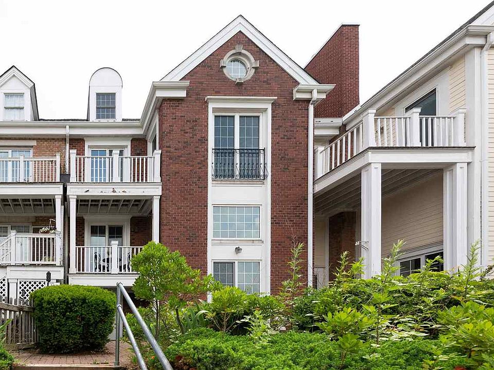 5 Half Moon Isle, Jersey City, NJ 07305 Zillow