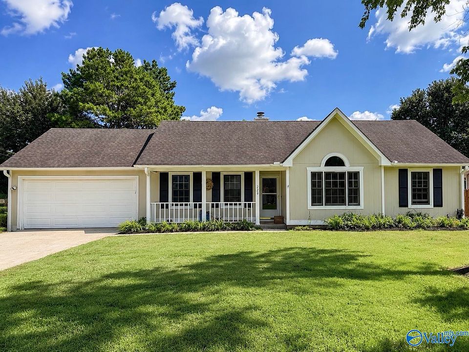 1st image of 228 Golden Rod Ln