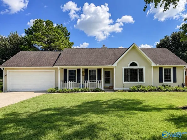 228 Golden Rod Ln, Madison, AL 35758