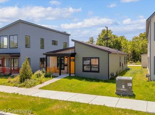 2819 16th St, Detroit, MI 48216