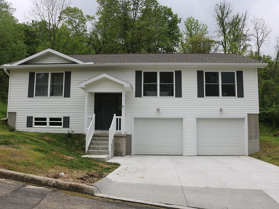 1st image of 8 Berkley Dr