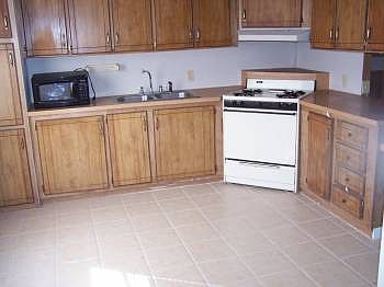 2nd image of 103 Rose Dr