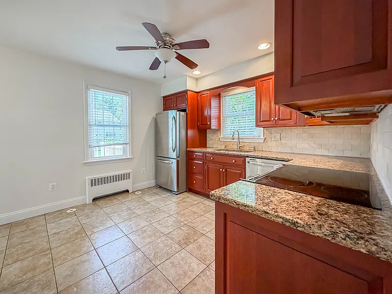1237 Pine Grove Rd — Photo 15