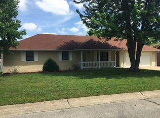 1340 Sandalwood Pl, Lebanon, MO 65536