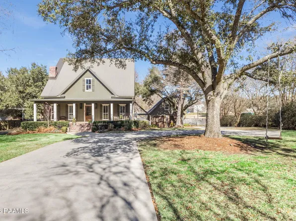 1136 Donnell Rd, Broussard, LA 70518