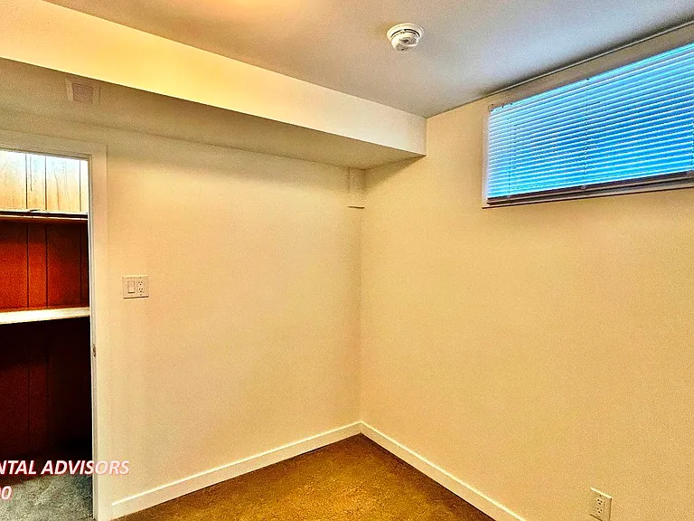 10827 66th Ave NW #BASEMENT — Photo 8