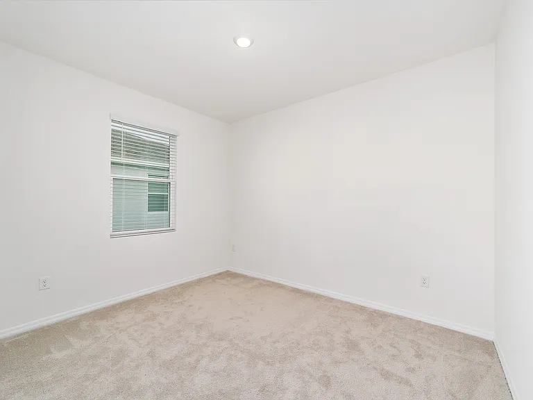 4665 NW 51st Terrace Rd — Photo 26