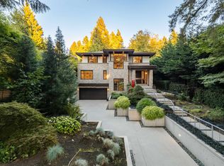 6350 Macdonald St, Vancouver, BC V6N 1E6