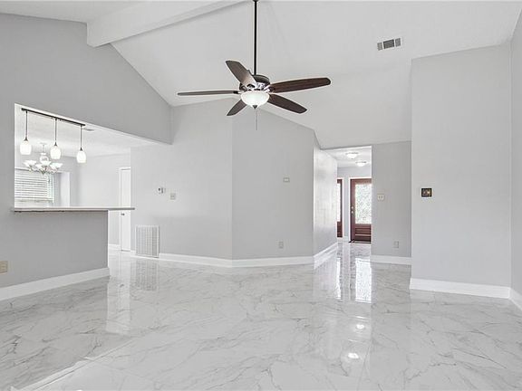 4th image of 2108 Killington Dr