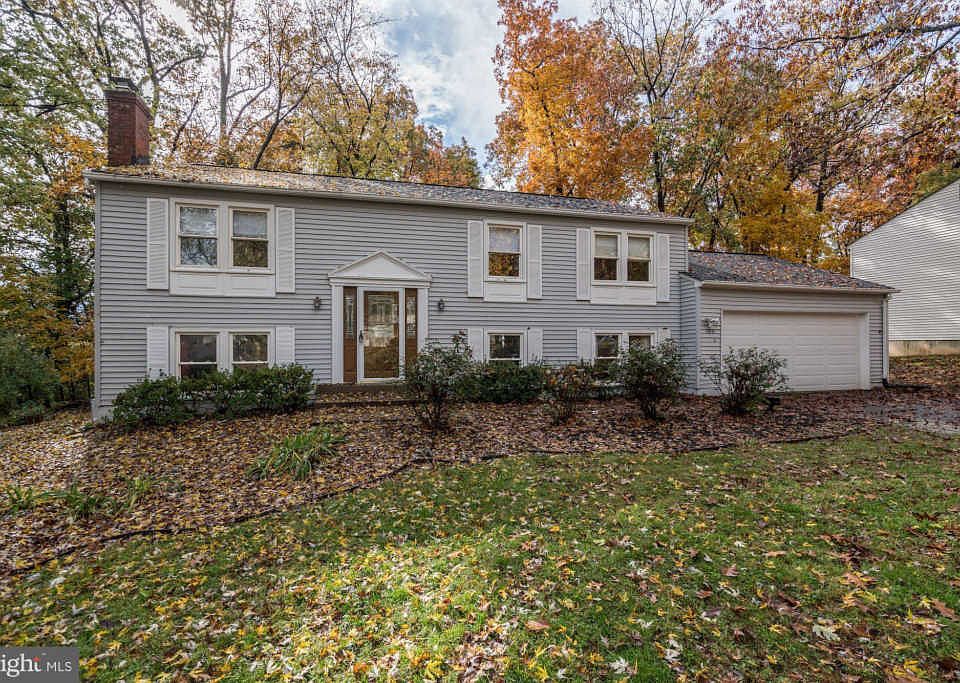 1st image of 12861 Graypine Pl