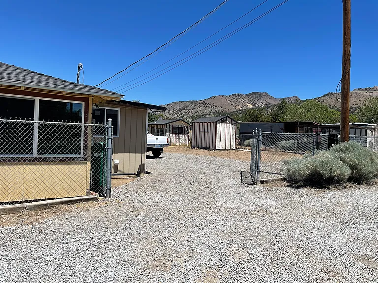 1465A King Ln — Photo 11