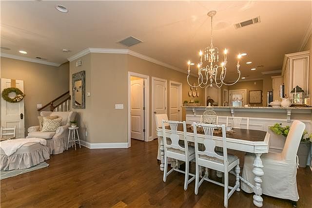 1st image of 3093 Americus Dr