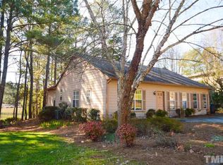 202 Saint Thomas Dr, Chapel Hill, NC 27517