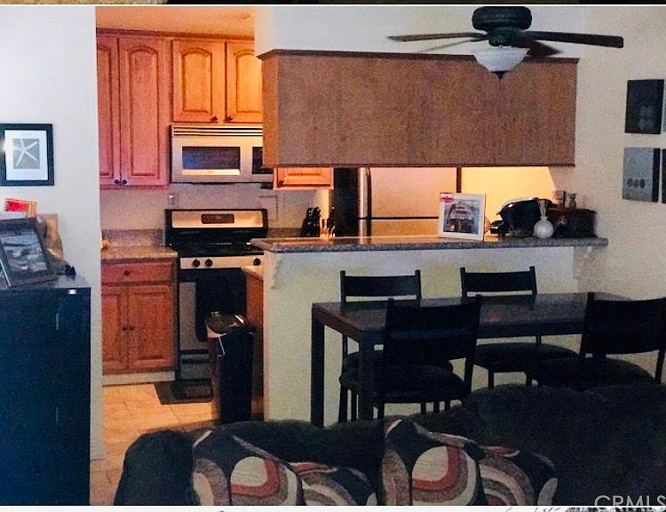 1st image of 3025 Knollwood Ave