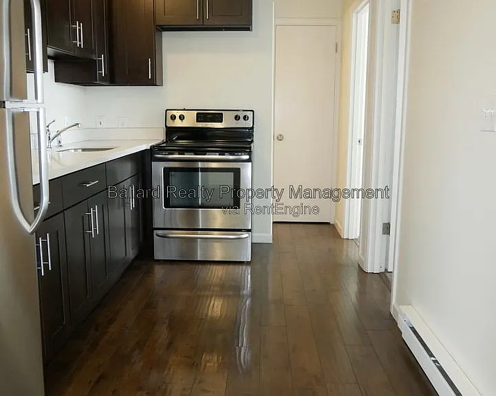 9030 Greenwood Ave N #202 — Photo 17