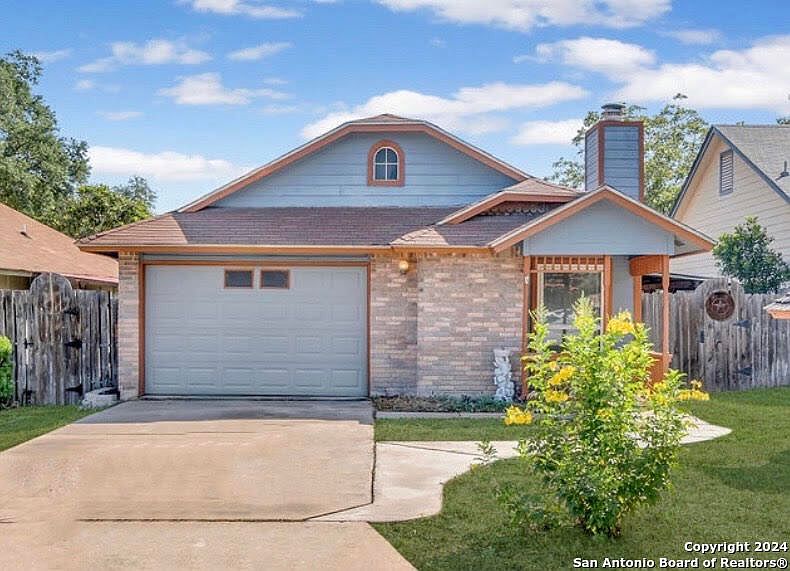 1st image of 3311 Stoney Briar