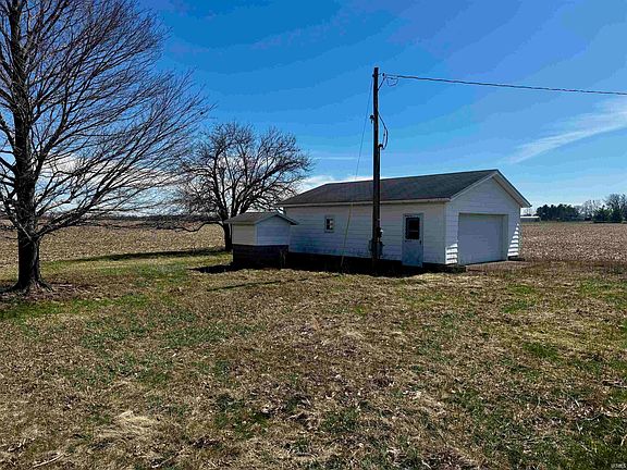4th image of 15090 N County Road 700 E
