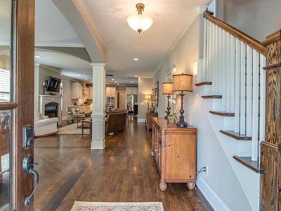 4th image of 3629 Wareham Dr