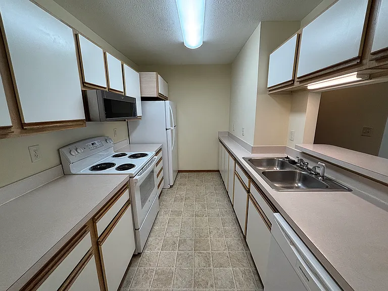 2381 Brown Rd — Photo 6