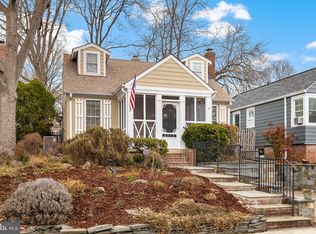 106 E Maple St, Alexandria, VA 22301