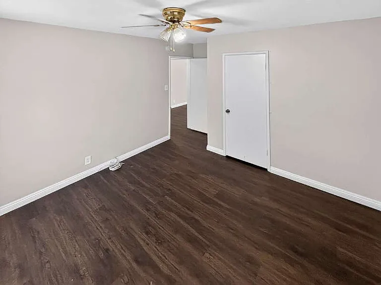 4277 Pixie Ave — Photo 17