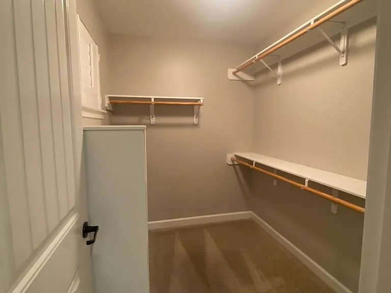 7416 Pemberton Dr — Photo 17