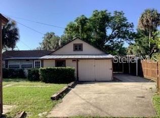 16 W Laurel Oak Dr APT C, Eustis, FL 32726