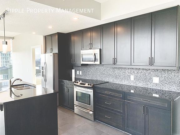 4th image of 211 13th Ave SE #2707