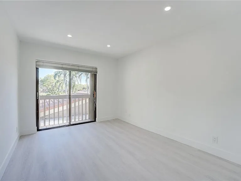 103 Saint Andrews Rd — Photo 37